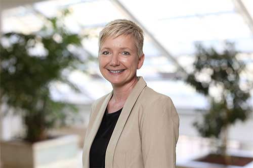 Portrait von Frau Schneider